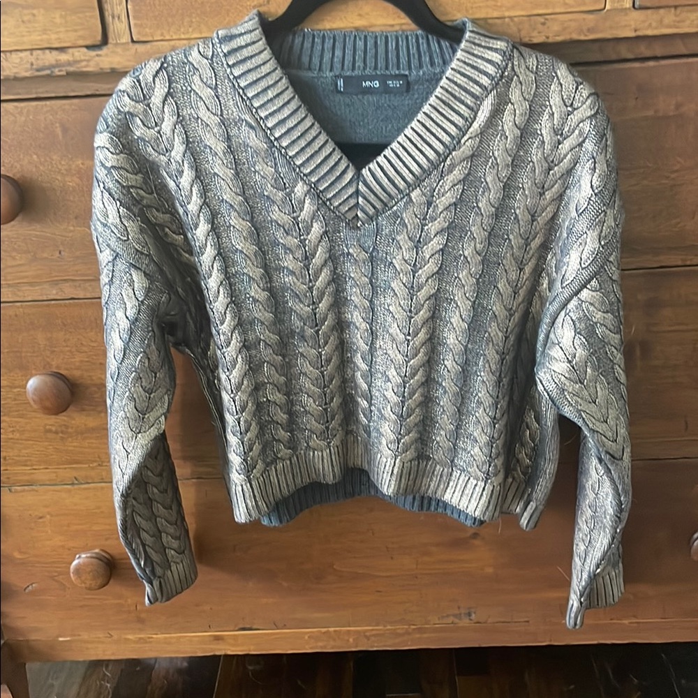 Gold metallic-coated cable knit Mango sweater M